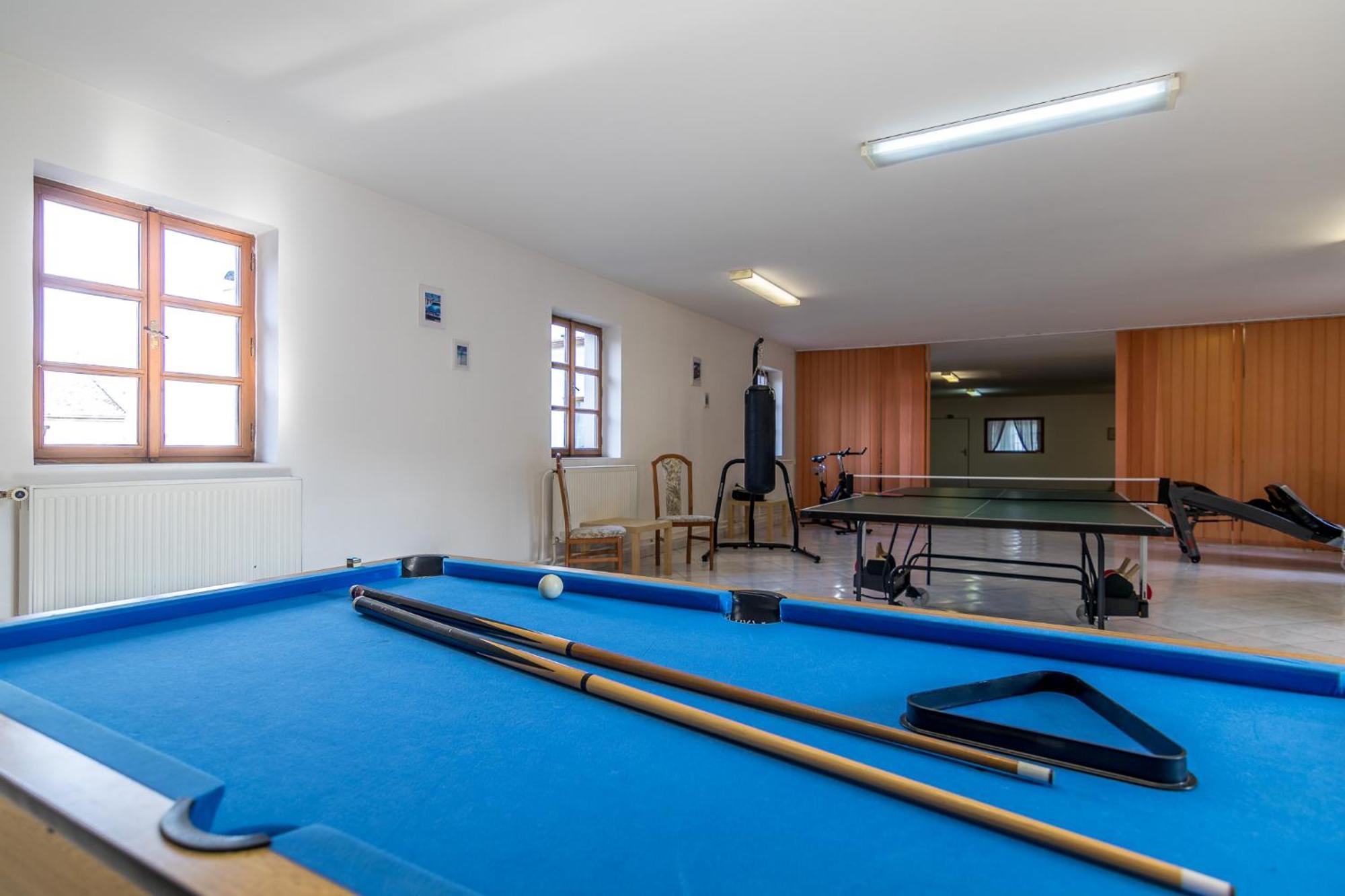 Penzion A Restaurace U Vladare Toužim Zewnętrze zdjęcie