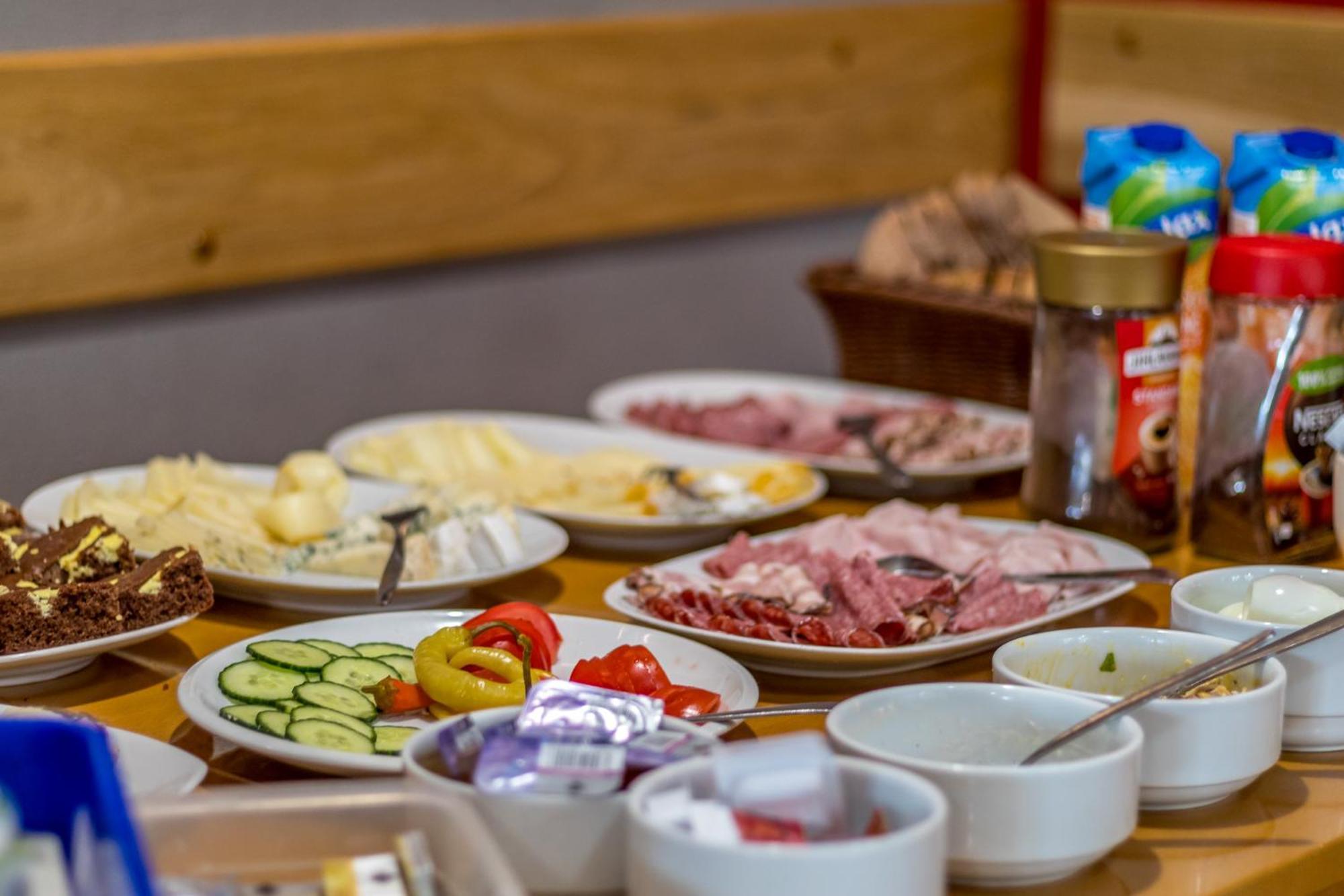Penzion A Restaurace U Vladare Toužim Zewnętrze zdjęcie